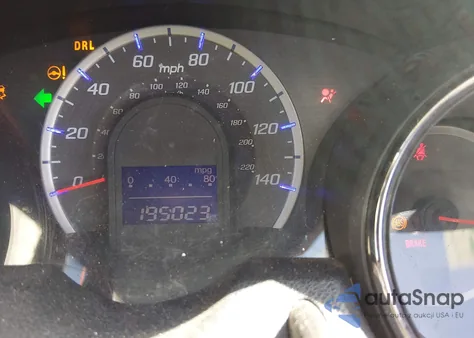 2012 Honda Fit Sport z USA, uszkodzony, nr VIN JHMGE8H53CC020727